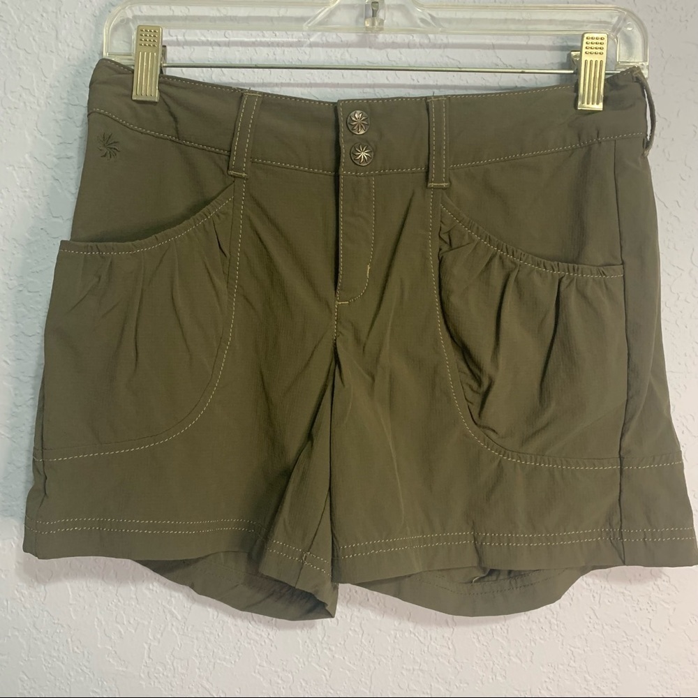 Athleta Dipper Shorts Mid Rise Brown